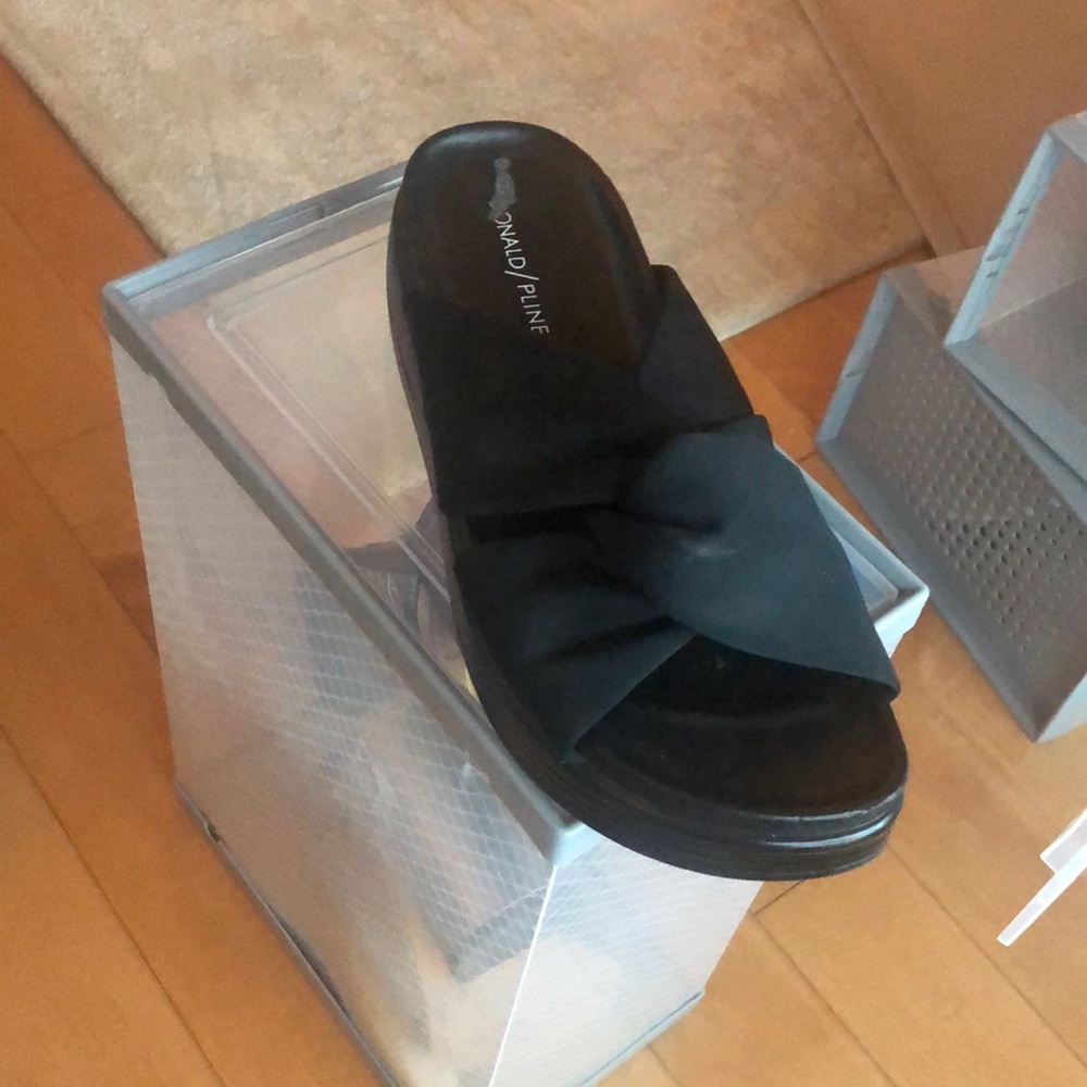Womens Size 7 Black Donald Pliner Knotted Folley Slide Platform Sandal $178.